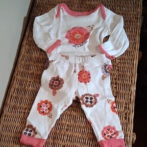 KATE SPADE TURTLE 2 PIECE MATCHING OUTFIT SIZE 6 MONTHS